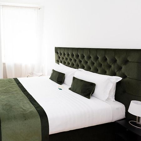 Home At Rome Vatican Suites エクステリア 写真