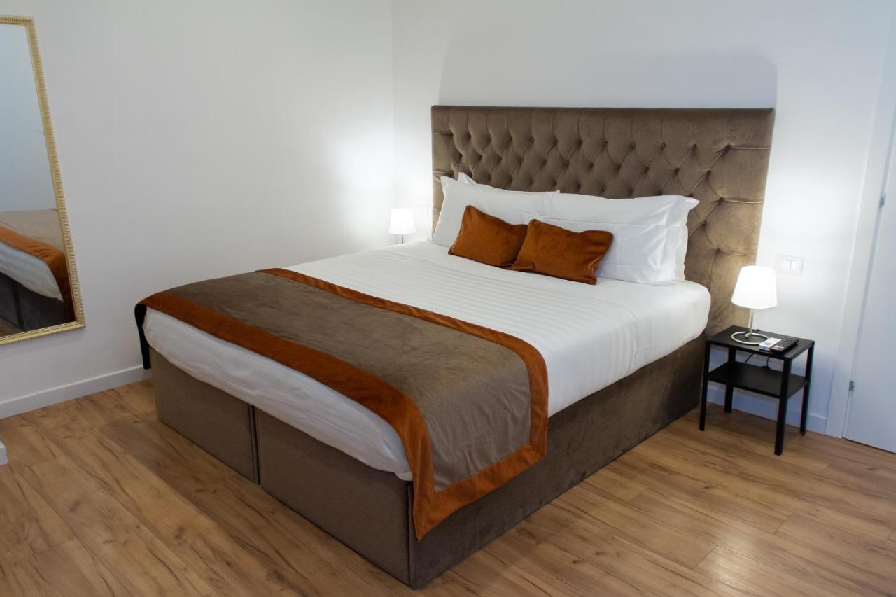 Home At Rome Vatican Suites エクステリア 写真