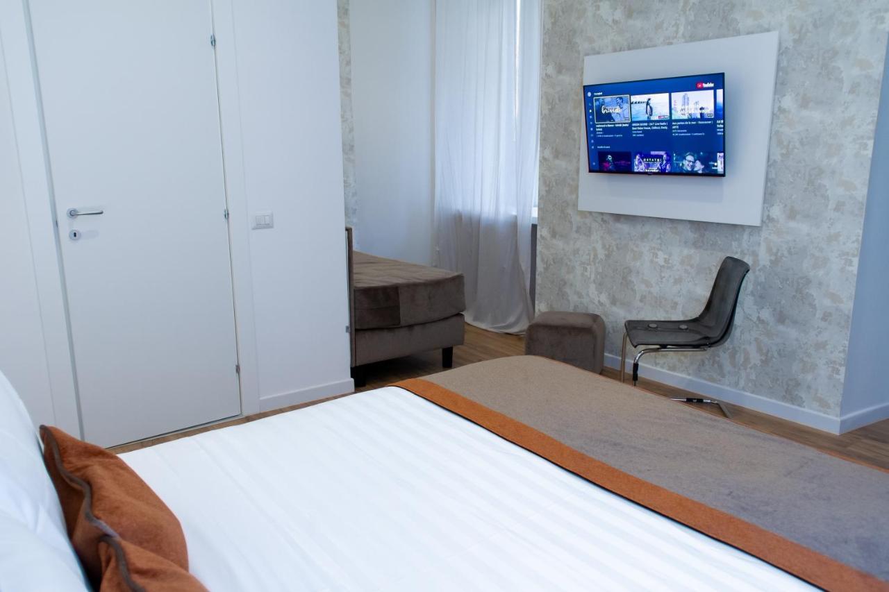 Home At Rome Vatican Suites エクステリア 写真