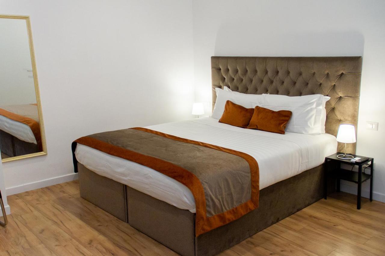 Home At Rome Vatican Suites エクステリア 写真