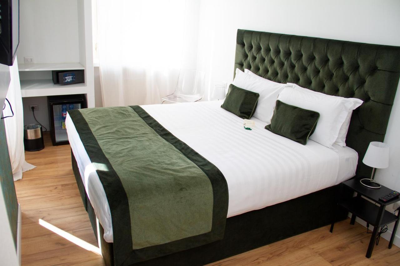 Home At Rome Vatican Suites エクステリア 写真